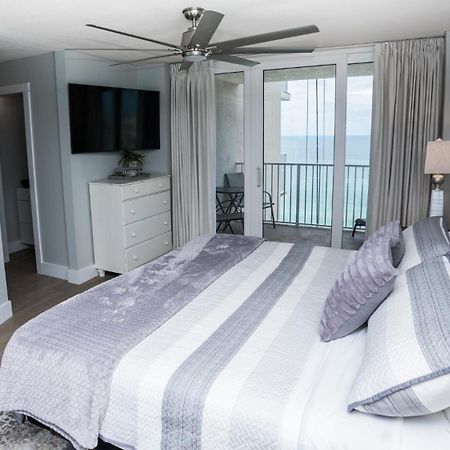 פנמה סיטי ביץ' New Rental - 3Br 3Ba Corner Beachfront - 2024 Remodel - 3 Pools, Tiki Hut, Gym, Tennis מראה חיצוני תמונה