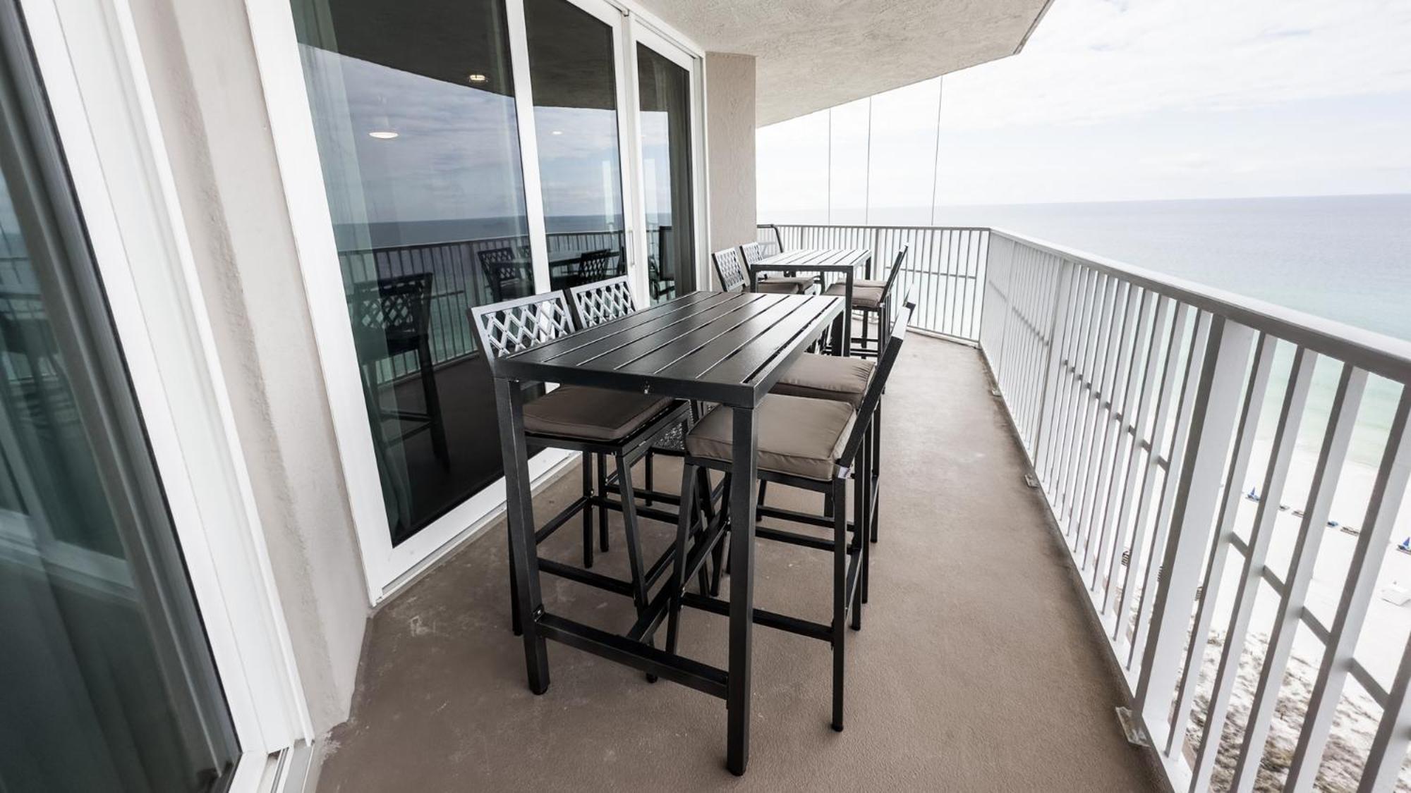 פנמה סיטי ביץ' New Rental - 3Br 3Ba Corner Beachfront - 2024 Remodel - 3 Pools, Tiki Hut, Gym, Tennis מראה חיצוני תמונה