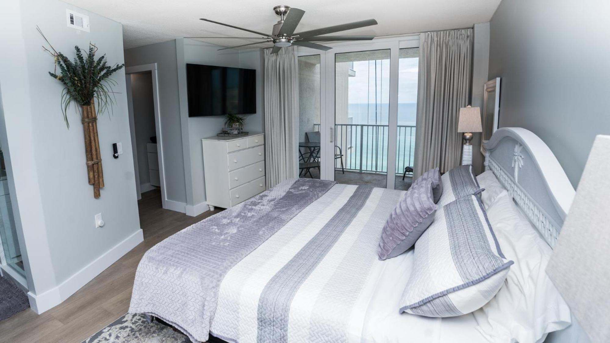 פנמה סיטי ביץ' New Rental - 3Br 3Ba Corner Beachfront - 2024 Remodel - 3 Pools, Tiki Hut, Gym, Tennis מראה חיצוני תמונה