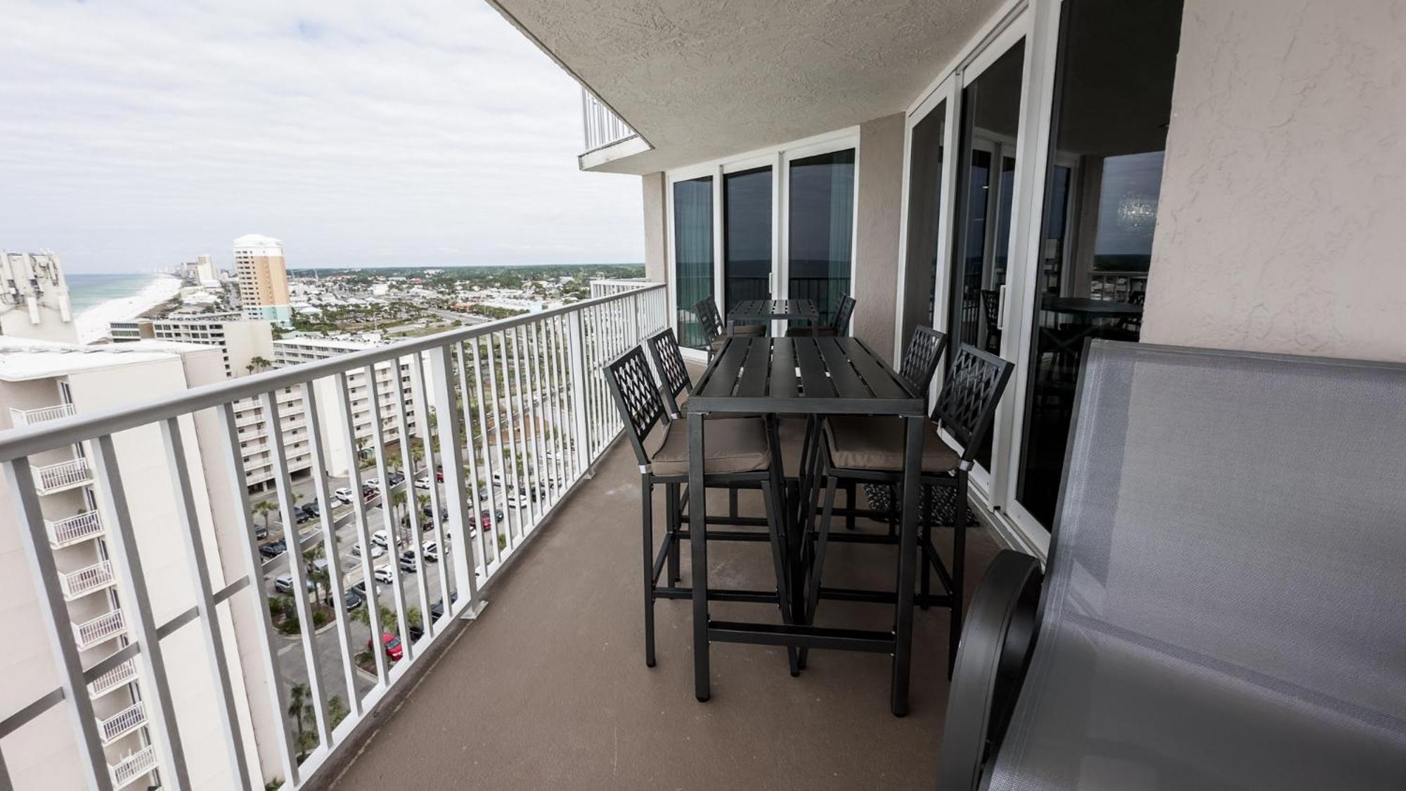 פנמה סיטי ביץ' New Rental - 3Br 3Ba Corner Beachfront - 2024 Remodel - 3 Pools, Tiki Hut, Gym, Tennis מראה חיצוני תמונה
