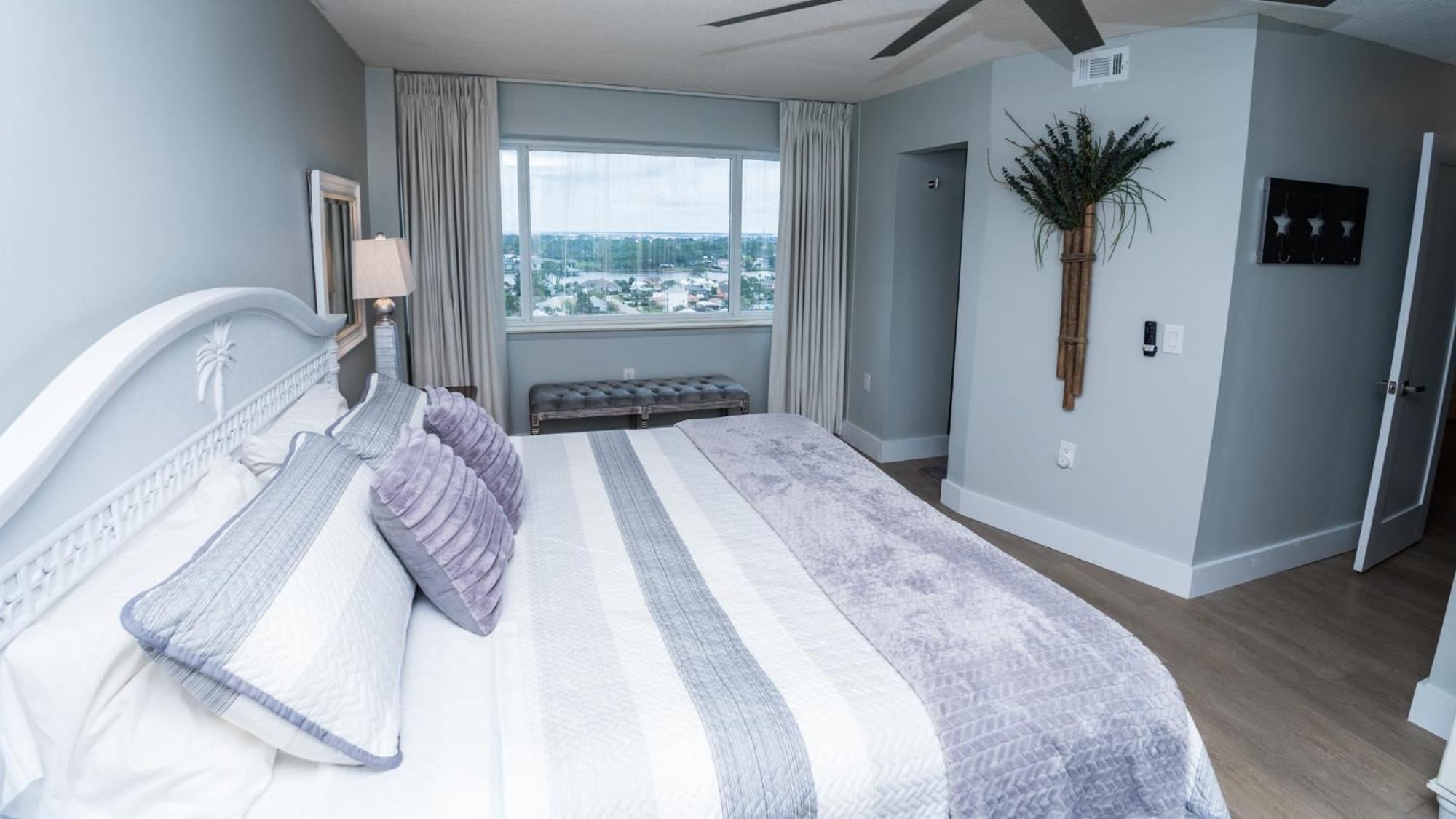 פנמה סיטי ביץ' New Rental - 3Br 3Ba Corner Beachfront - 2024 Remodel - 3 Pools, Tiki Hut, Gym, Tennis מראה חיצוני תמונה
